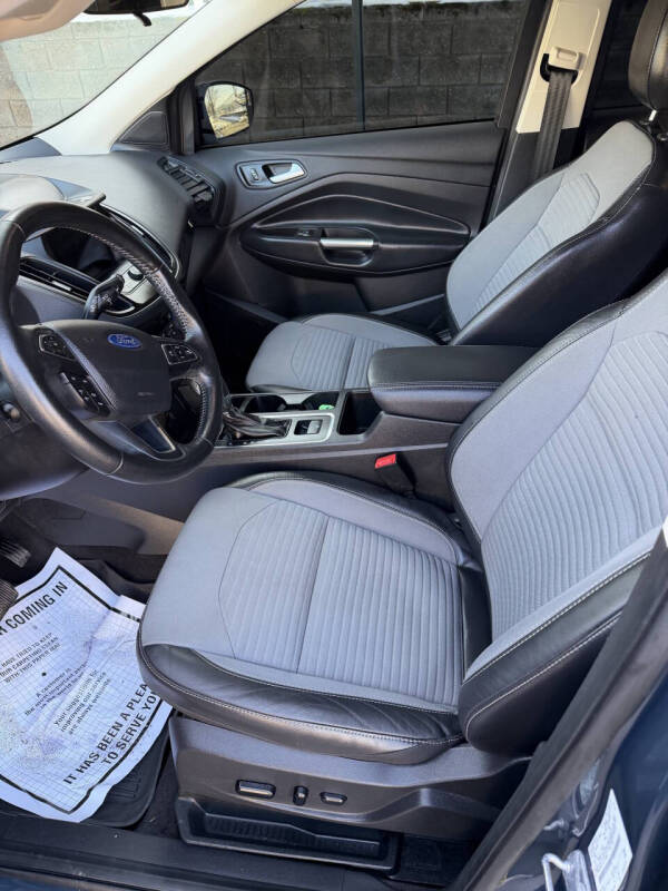 2019 Ford Escape SE