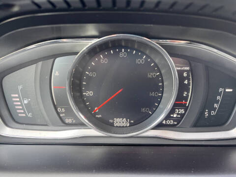 2017 Volvo XC60 T5 Dynamic
