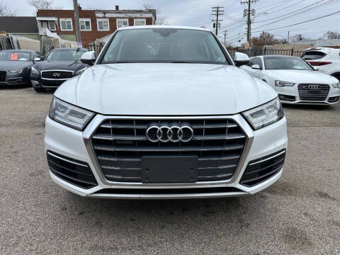 2018 Audi Q5 2.0T quattro Premium Plus