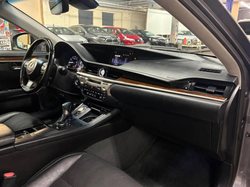2017 Lexus ES 350