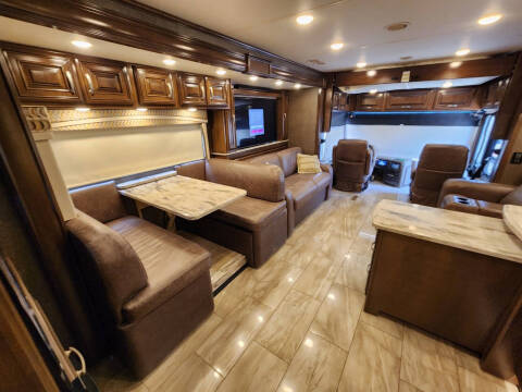 2017 Thor Motor Coach ARIA 3901