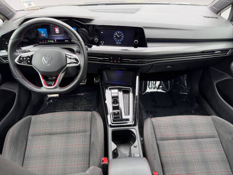 2023 Volkswagen Golf GTI 40th Anniversary Edition