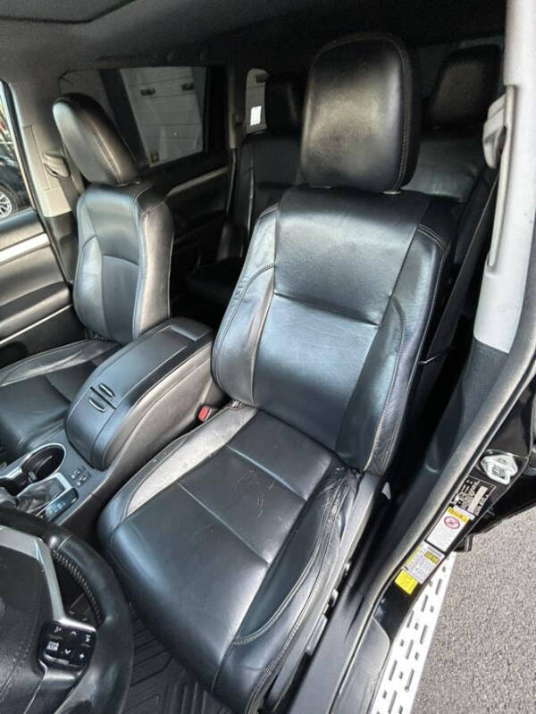 2017 Toyota Highlander XLE