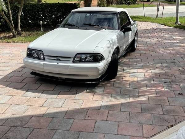 1992 Ford Mustang