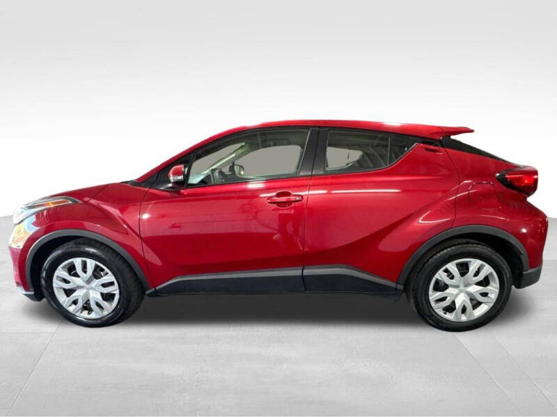 2020 Toyota C-HR LE