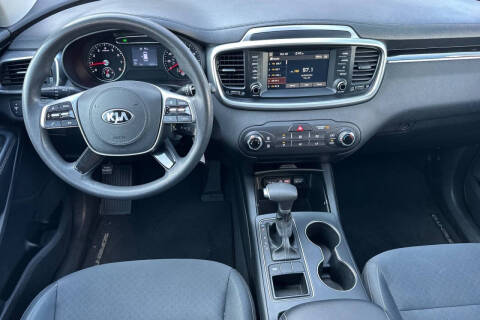 2019 Kia Sorento L