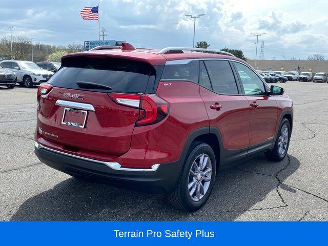 2023 GMC Terrain SLT