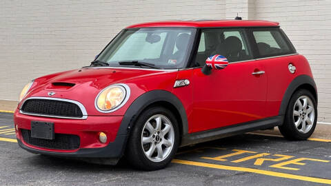 2010 MINI Cooper for sale at Carland Auto Sales INC. in Portsmouth VA