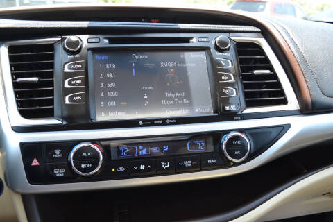 2017 Toyota Highlander XLE