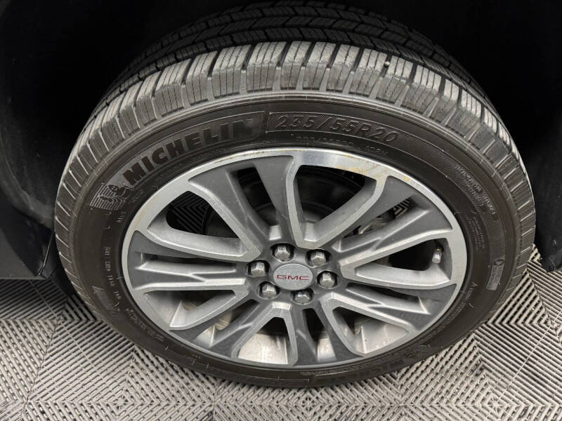 2017 GMC Acadia SLT-1