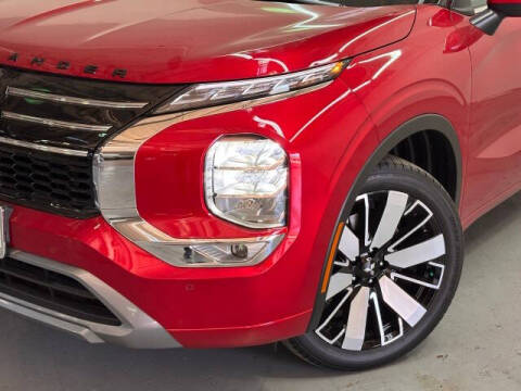 2025 Mitsubishi Outlander SEL