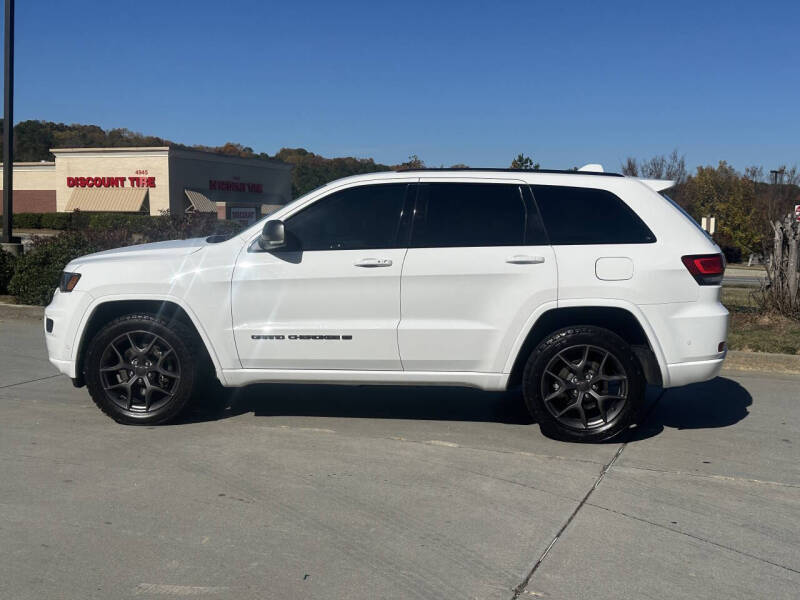 2021 Jeep Grand Cherokee 80th Anniversary Edition