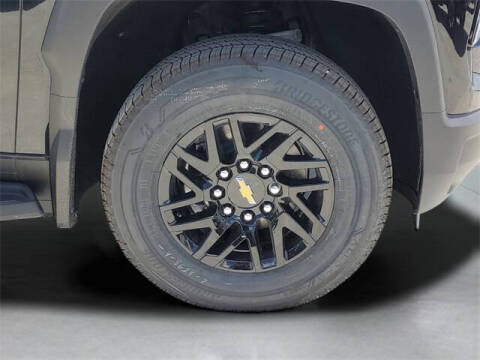 2025 Chevrolet Silverado EV LT