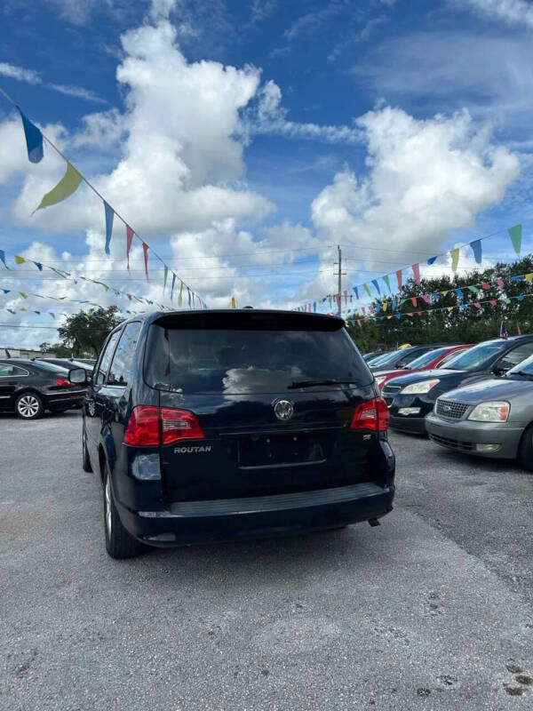 2010 Volkswagen Routan
