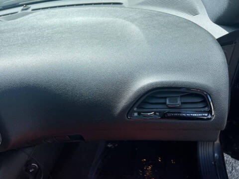 2017 Dodge Challenger R/T