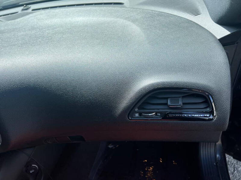 2017 Dodge Challenger R/T