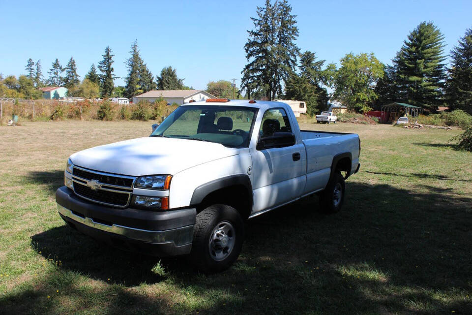 2006 Chevrolet Silverado 2500HD for sale at Connelly Transport & Repair in Corvallis, OR