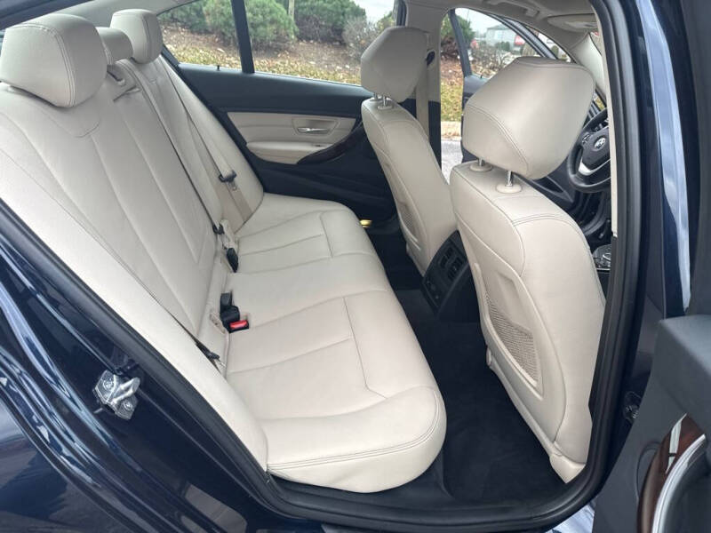 2015 BMW 3 Series 328i xDrive