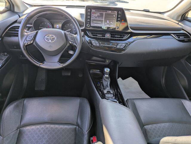 2021 Toyota C-HR XLE