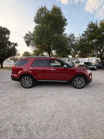 2017 Ford Explorer Platinum