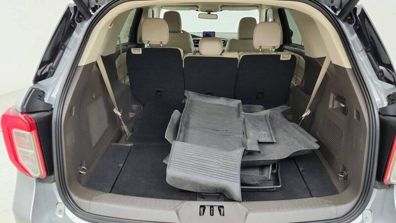 2021 Ford Explorer Platinum