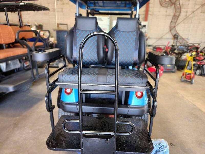 2025 Epic Carts E40L
