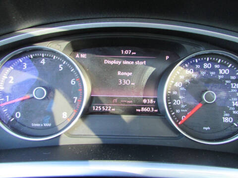 2012 Volkswagen Touareg VR6 Sport