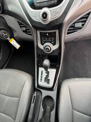 2012 Hyundai Elantra GLS