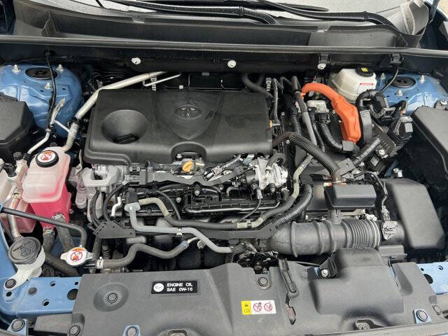 2023 Toyota RAV4 Hybrid SE