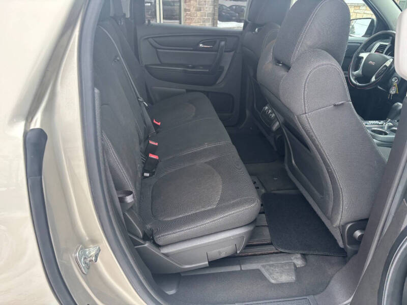 2014 GMC Acadia SLE-2