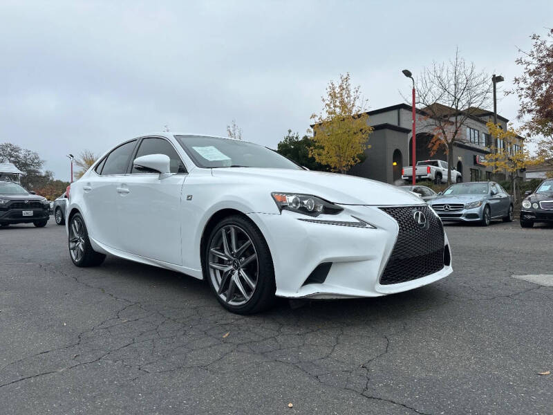 2014 Lexus IS 250's photo