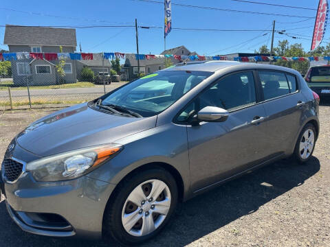 2016 Kia Forte5 LX