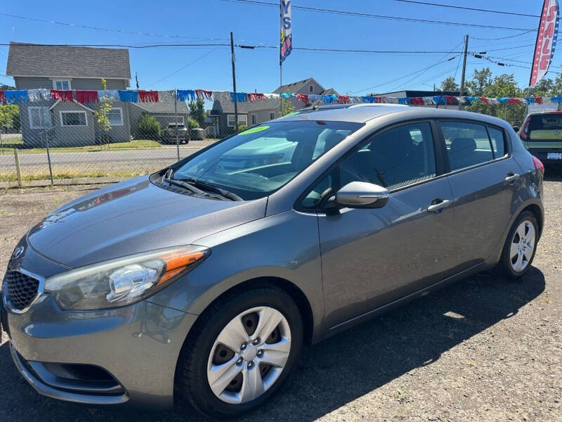 2016 Kia Forte5 LX
