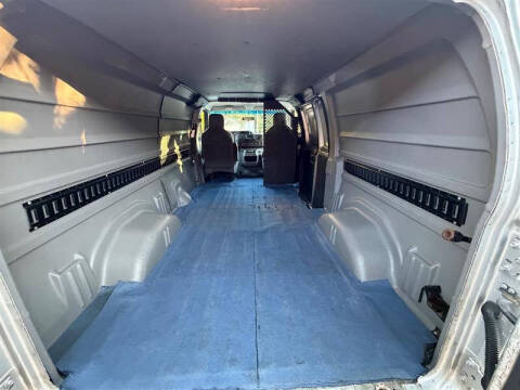 2009 Ford E-Series E-250