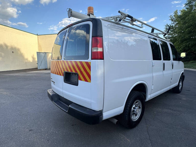 2011 Chevrolet Express 2500