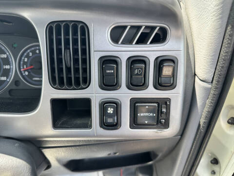 2000 Daihatsu Atrai 7