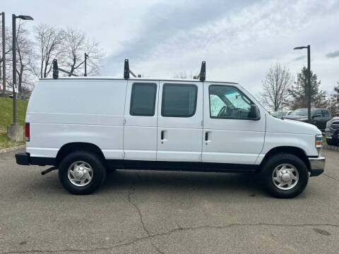 2014 Ford E-Series E-250