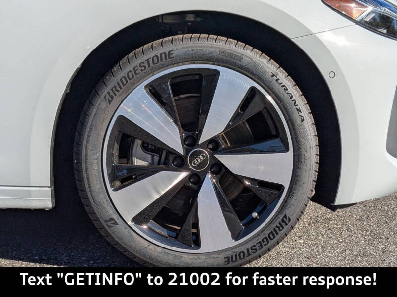 2025 Audi A5 quattro Premium Plus TFSI