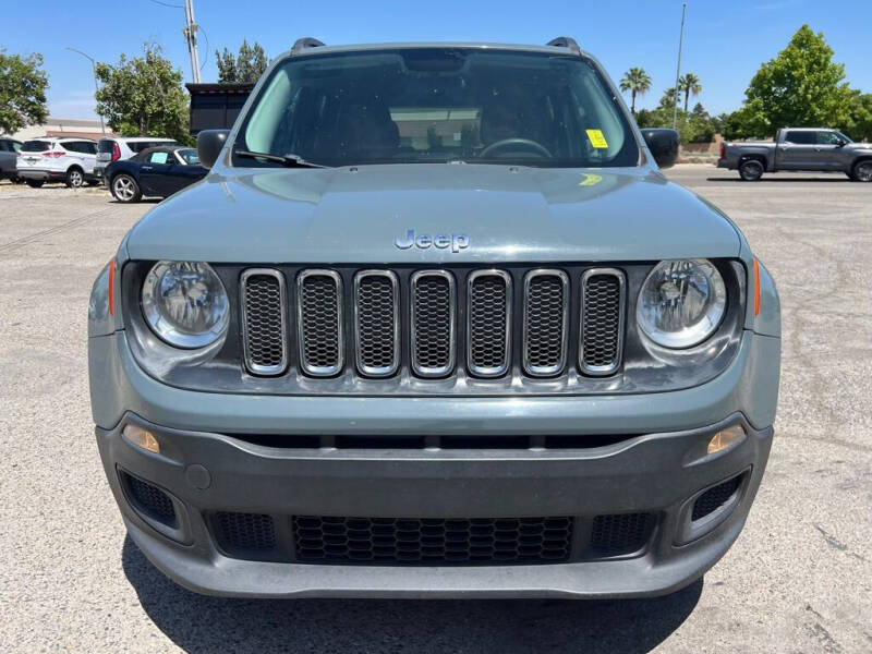 Used 2017 Jeep Renegade Sport with VIN ZACCJAAHXHPF17607 for sale in Clovis, CA