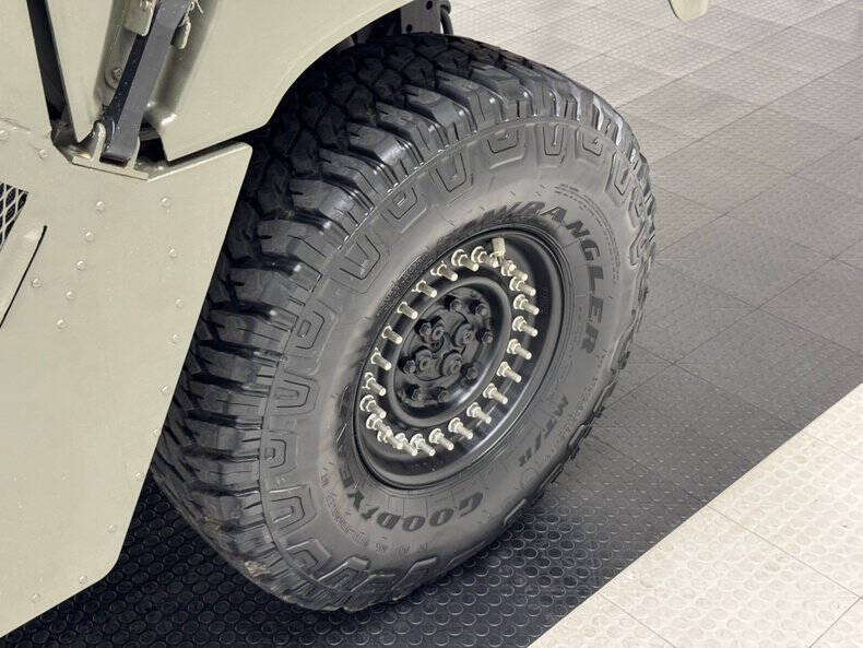 1995 AM General Hummer