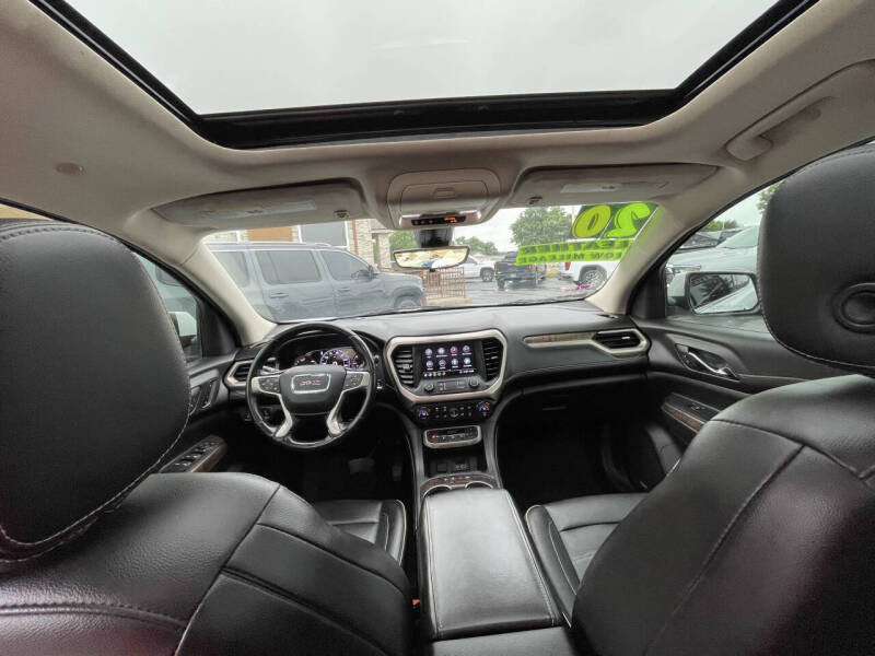 2020 GMC Acadia Denali