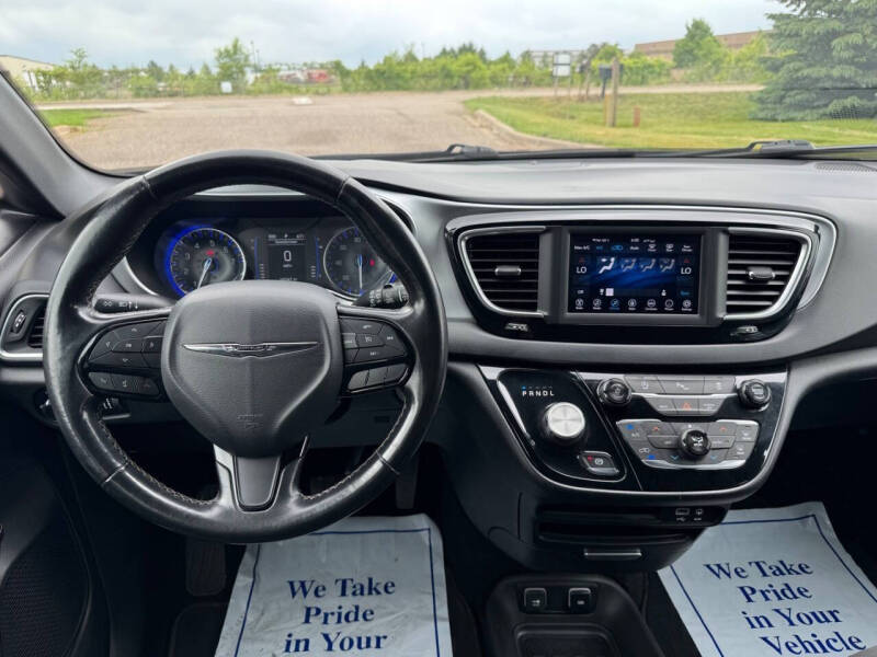 2019 Chrysler Pacifica Touring Plus