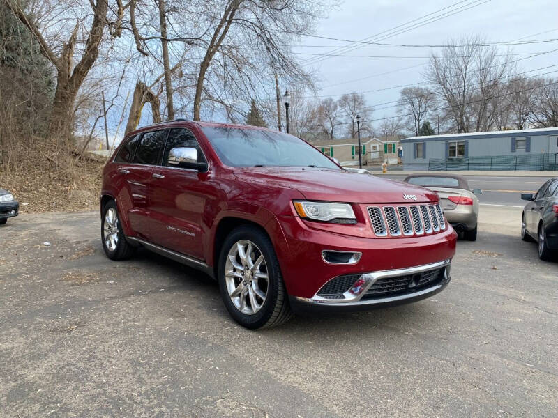 2014 Jeep Grand Cherokee Summit's photo