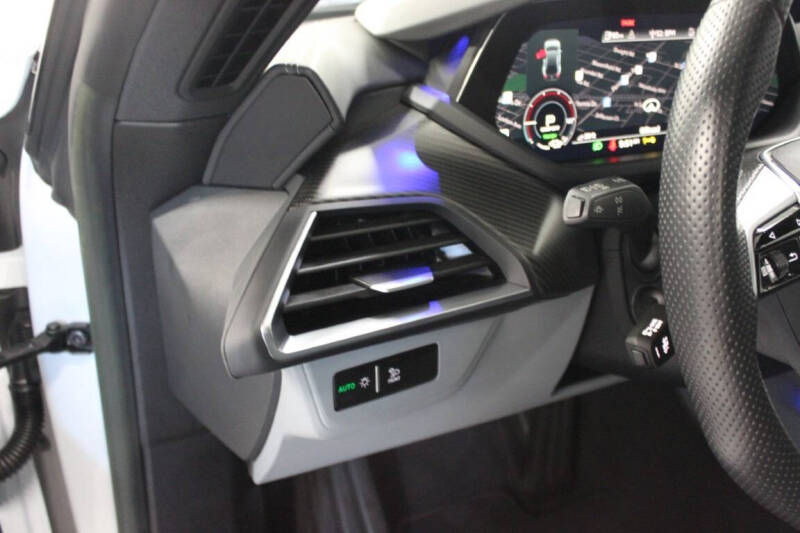 2023 Audi e-tron GT quattro Prestige