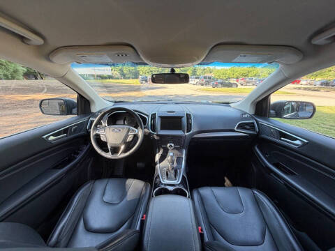 2018 Ford Edge Titanium