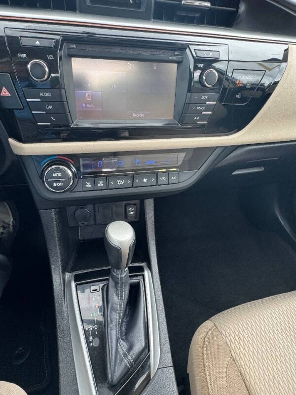 2016 Toyota Corolla LE