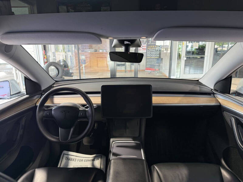 2023 Tesla Model Y Long Range