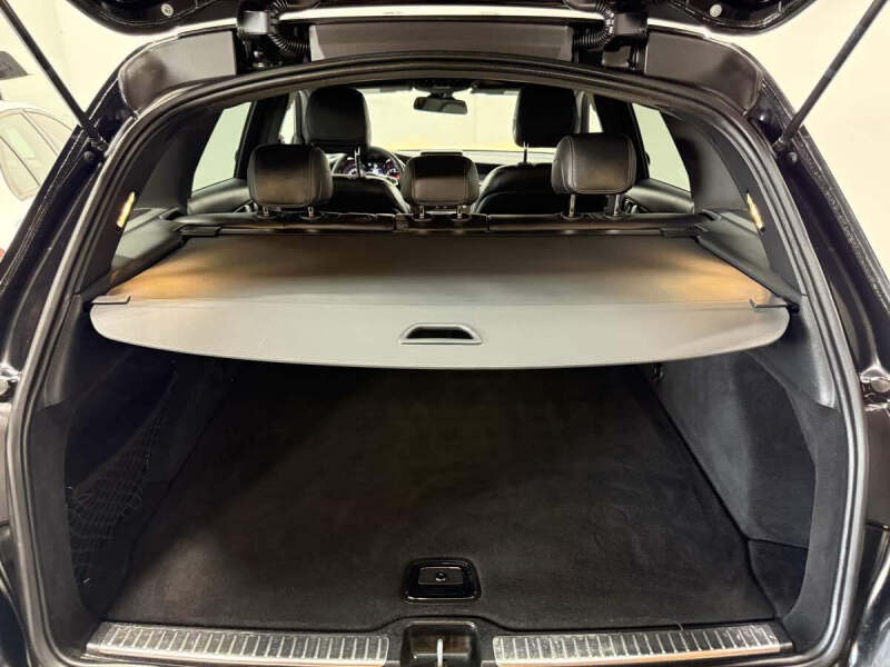 2018 Mercedes-Benz GLC GLC 300