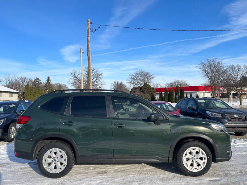 2022 Subaru Forester Base's photo