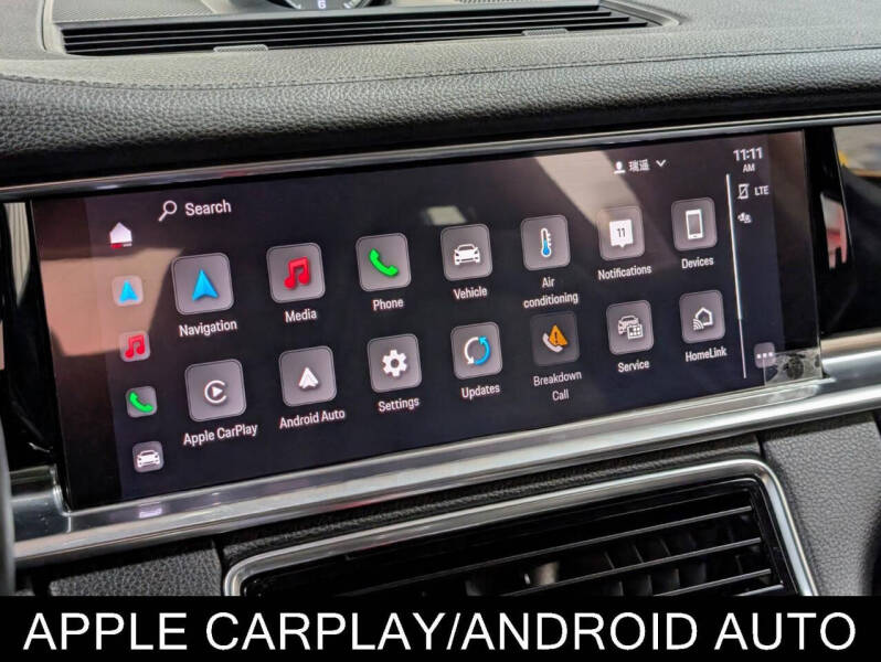 2022 Porsche Panamera 4